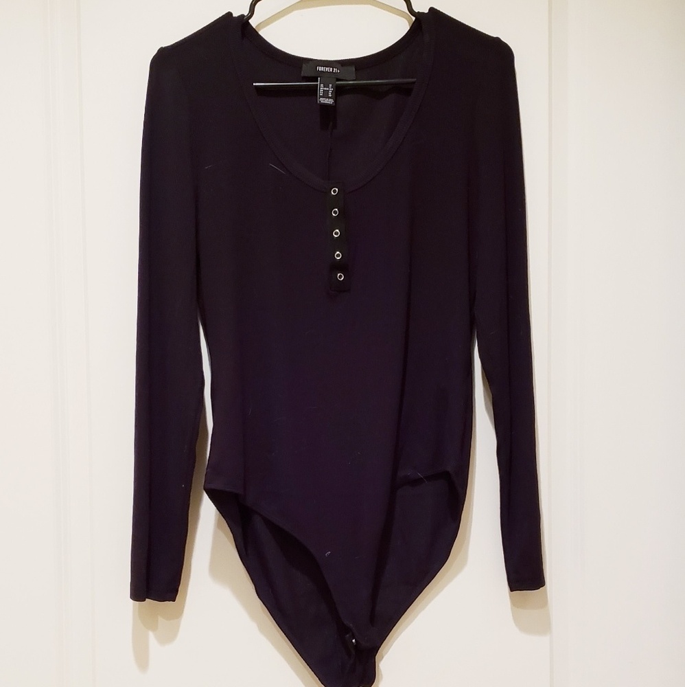 Black scoop neck long sleeve bodysuit